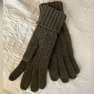 Brioni men’s cashmere gloves